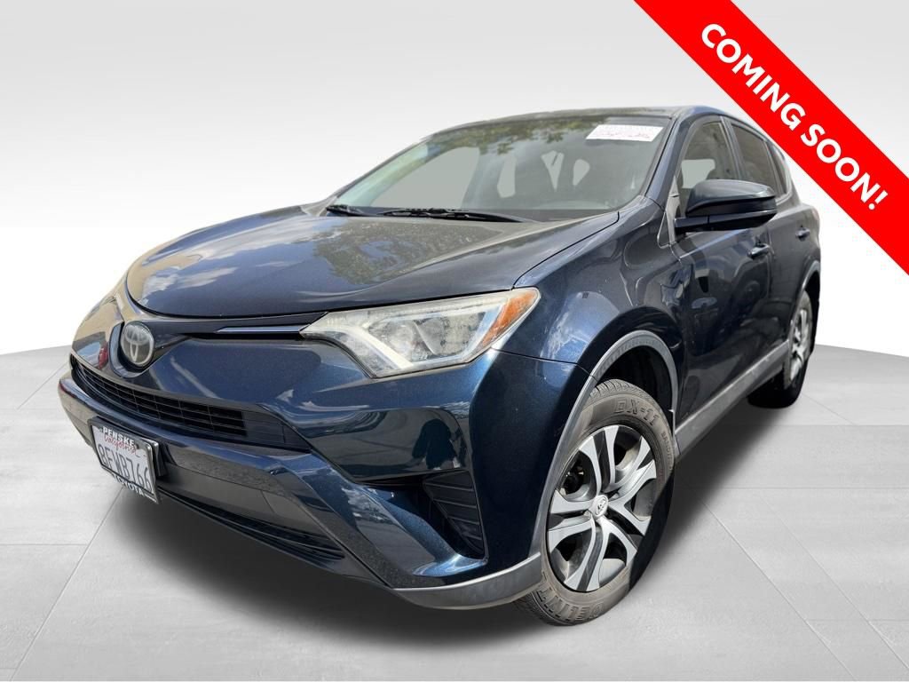 Used 2018 Toyota RAV4 LE w/ All Weather Liner Package FWD image 1
