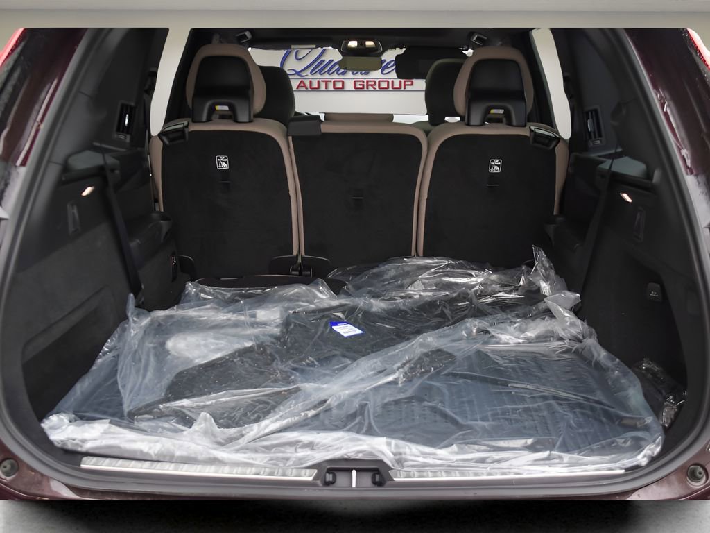 Certified 2026 Volvo XC90 B5 Core w/ Protection Package Premier AWD/4WD image 25