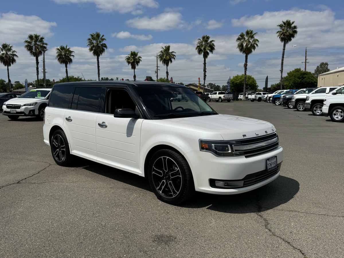 Used 2014 Ford Flex Limited w/ Appearance Package FWD image 2