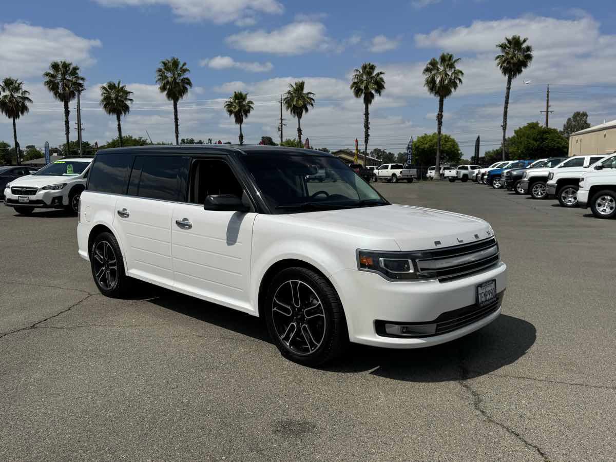 Used 2014 Ford Flex Limited w/ Appearance Package FWD image 2