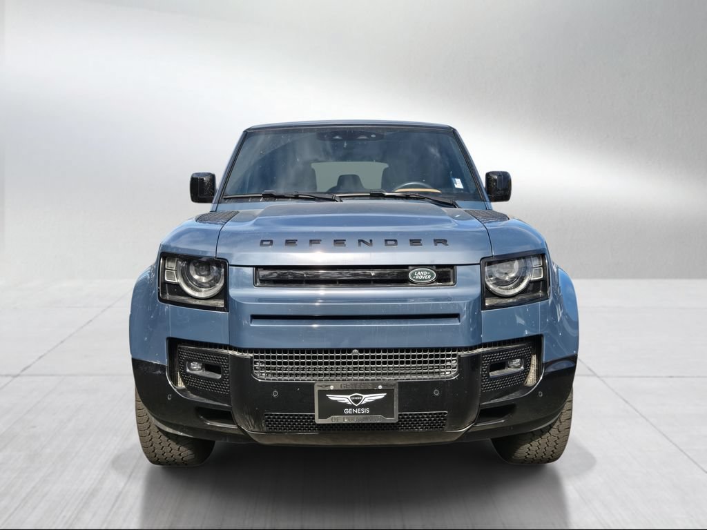 Used 2024 Land Rover Defender 110 X-Dynamic SE AWD/4WD image 8