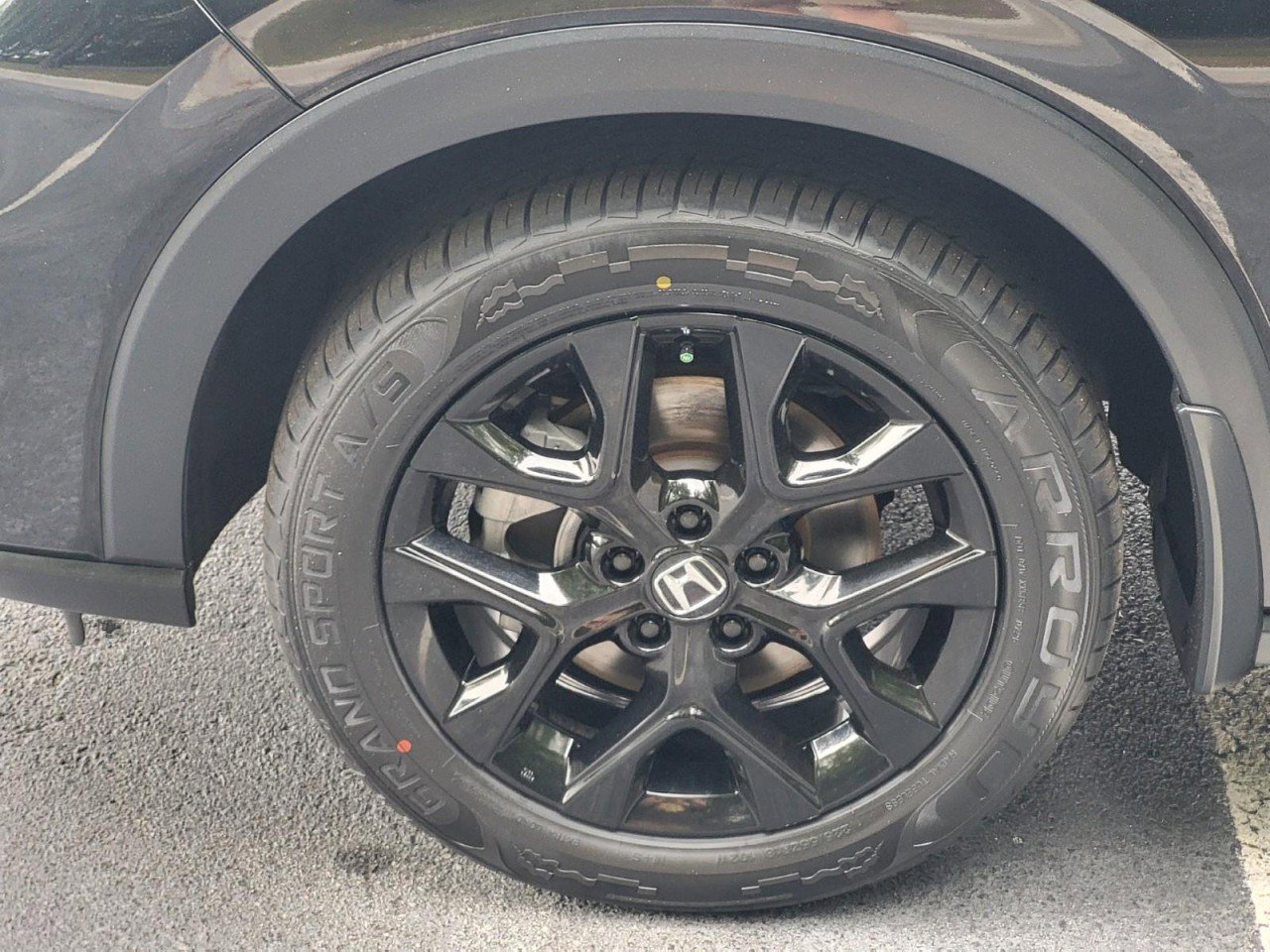 Certified 2024 Honda HR-V Sport image 8