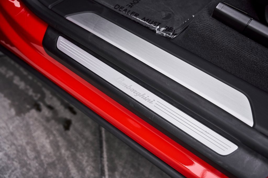 Used 2021 Lamborghini Urus image 37