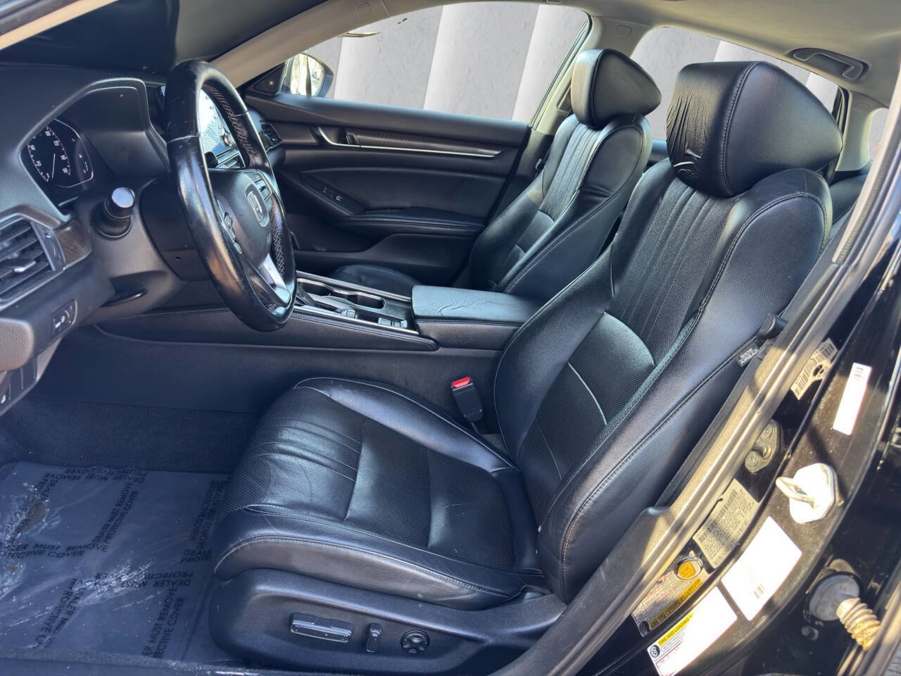 Used 2018 Honda Accord EX-L image 10