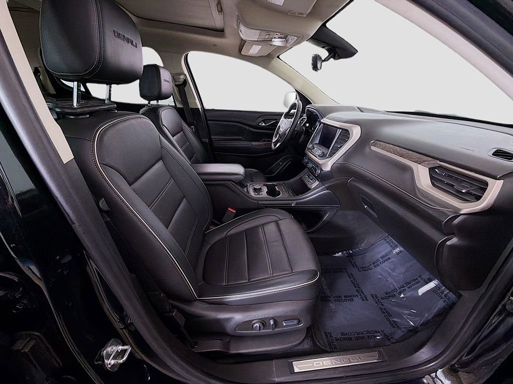 Used 2023 GMC Acadia Denali w/ Denali Ultimate Package image 27