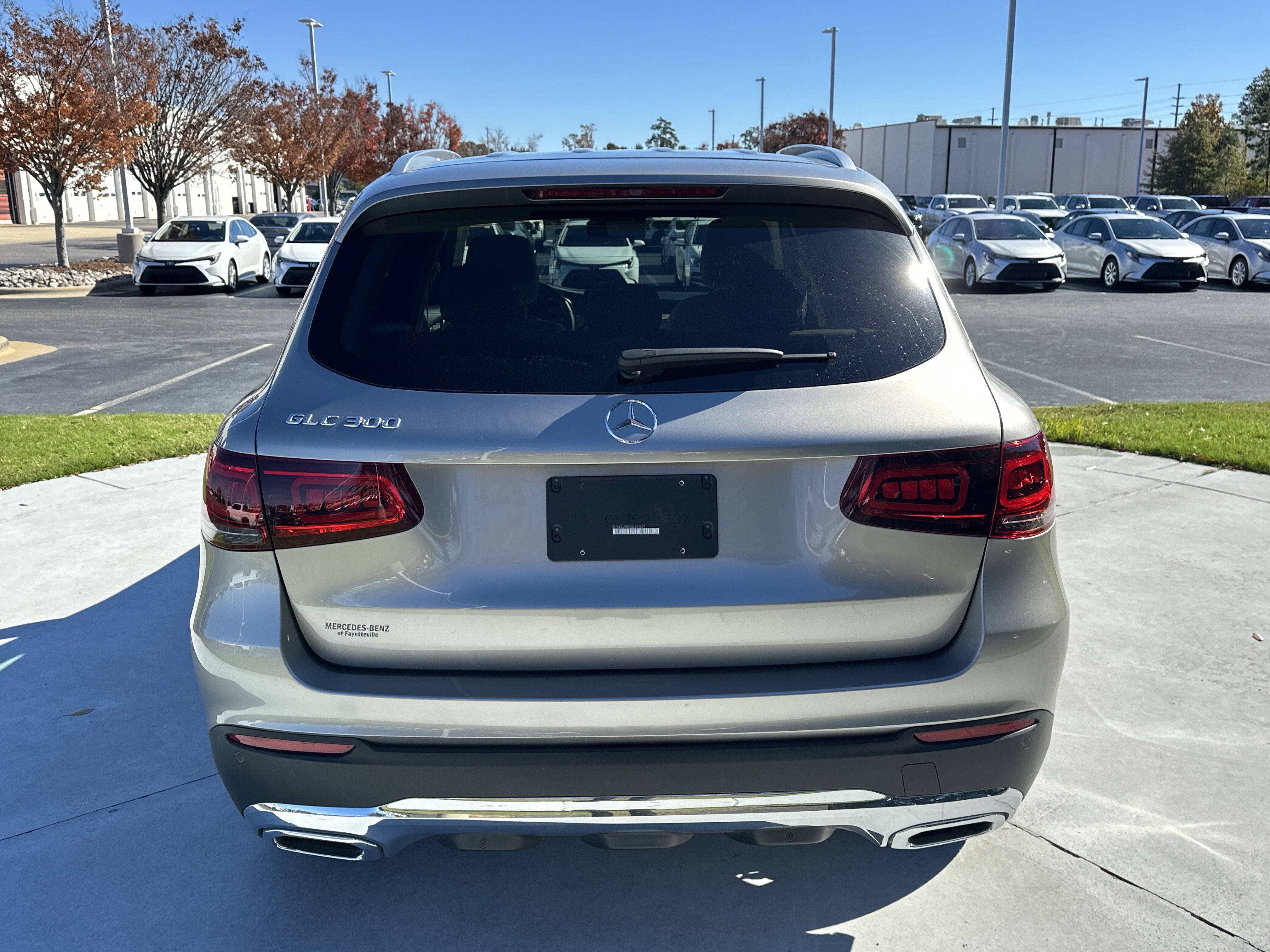 Used 2022 Mercedes-Benz GLC 300 image 9