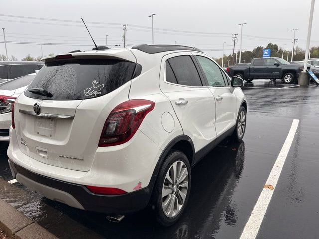 Used 2018 Buick Encore Preferred image 5