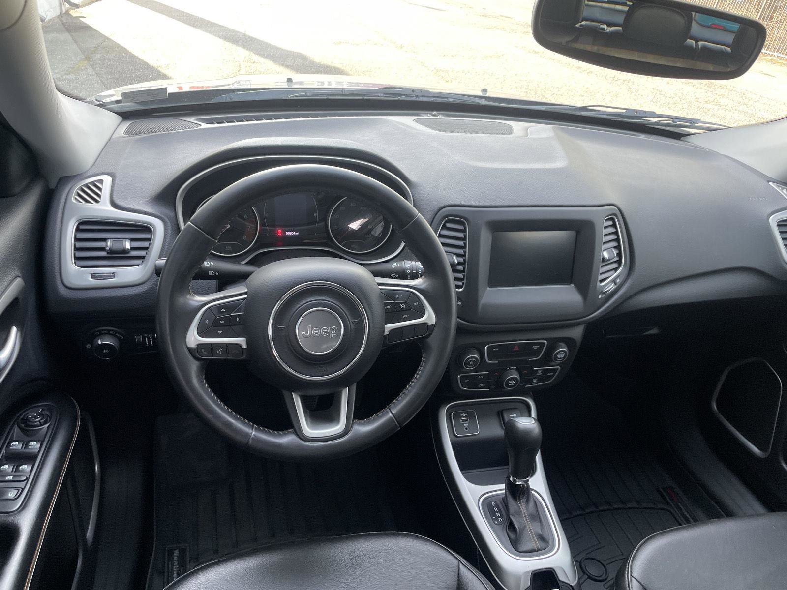 Used 2019 Jeep Compass Latitude image 18