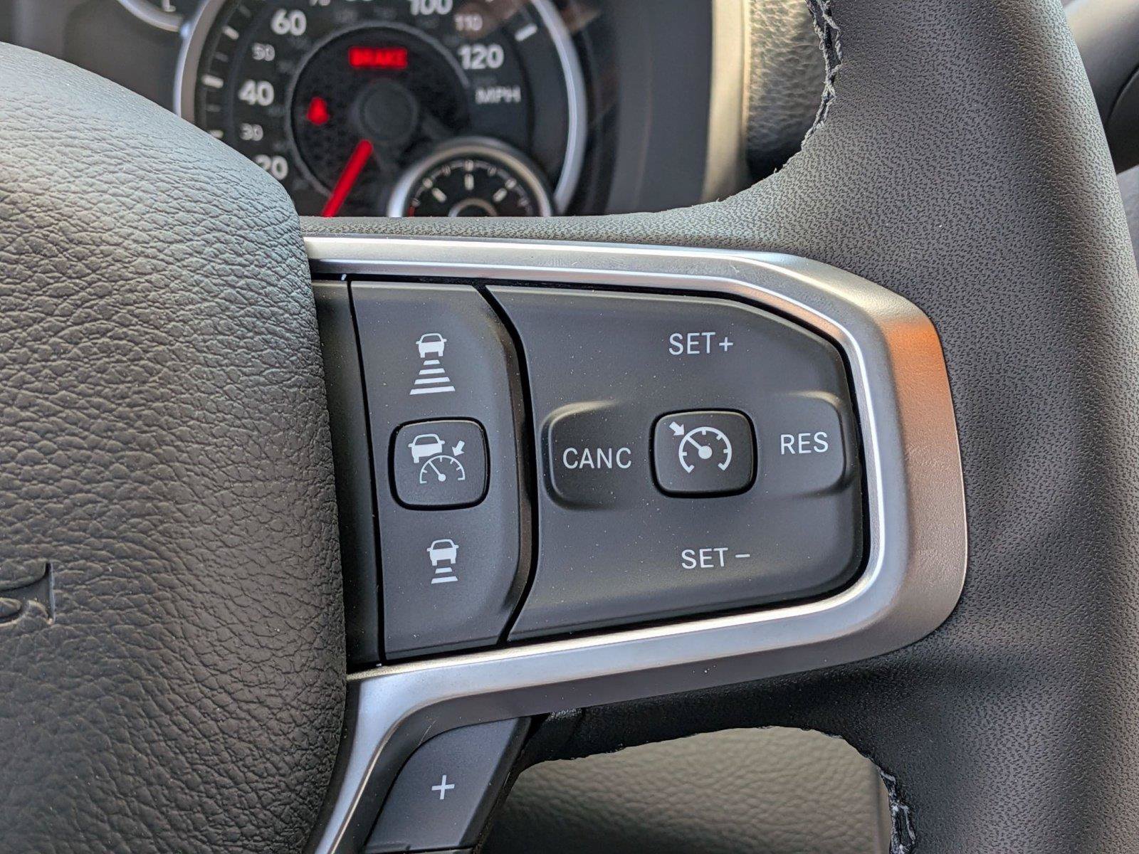 New 2026 RAM 2500 Big Horn AWD/4WD image 20