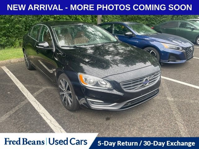 Used 2016 Volvo S60 T5 Premier AWD/4WD video 1