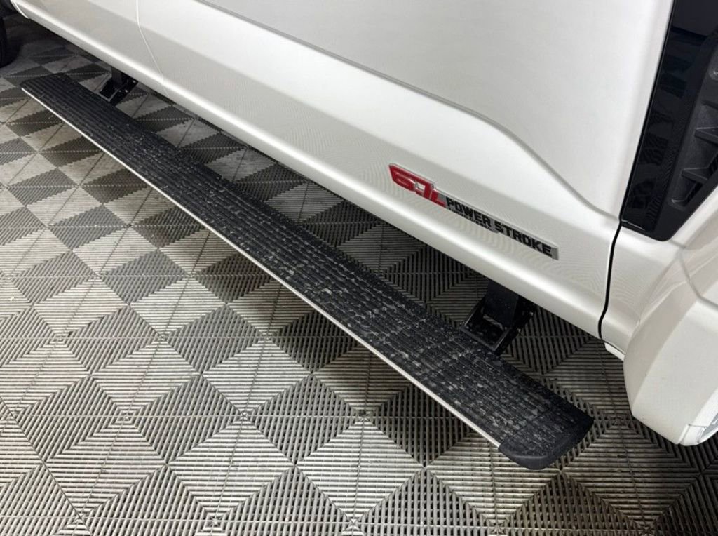 New 2026 Ford F450 Platinum w/ FX4 Off-Road Package image 32