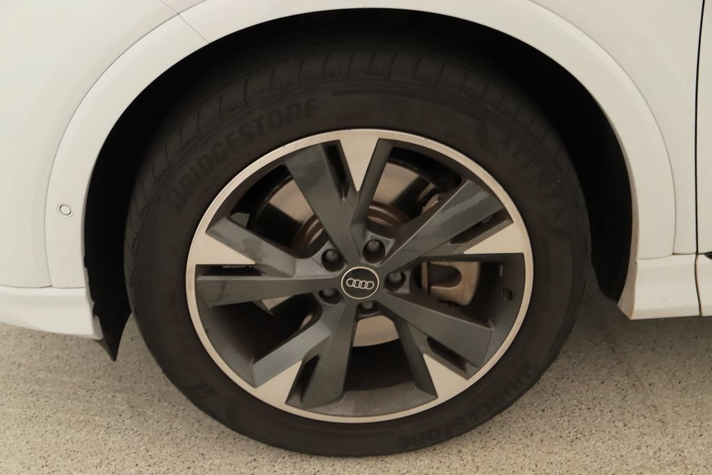 Certified 2023 Audi Q4 e-tron Premium Plus w/ Premium Plus AWD/4WD image 35