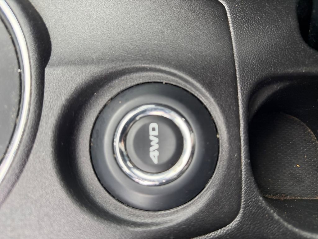 Used 2015 Mitsubishi Outlander Sport ES image 30
