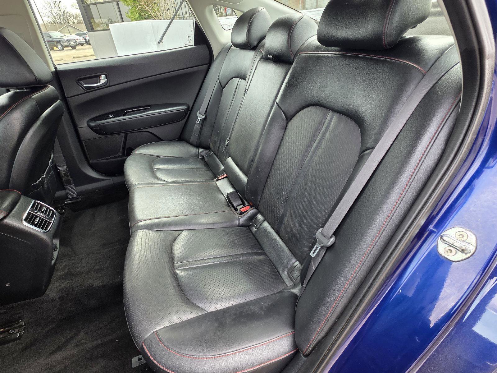 Used 2018 Kia Optima SX image 33