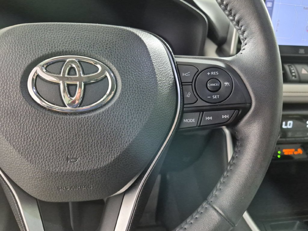 Used 2021 Toyota RAV4 Limited w/ Limited Grade Weather Package FWD image 15