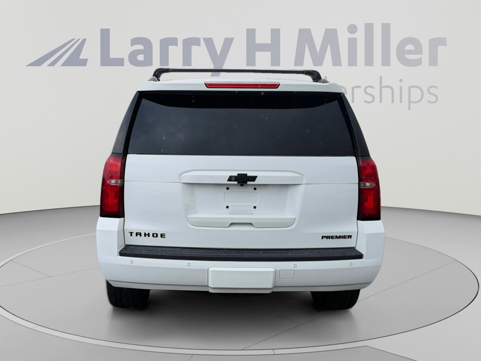 Used 2019 Chevrolet Tahoe Premier AWD/4WD image 4
