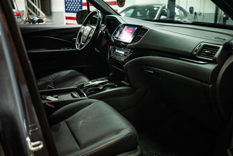 Used 2023 Honda Ridgeline Black Edition image 13