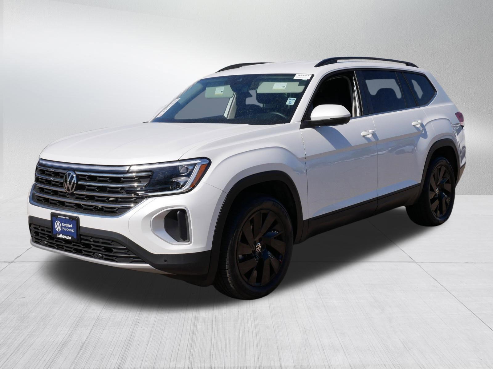 Certified 2026 Volkswagen Atlas SE AWD/4WD image 3