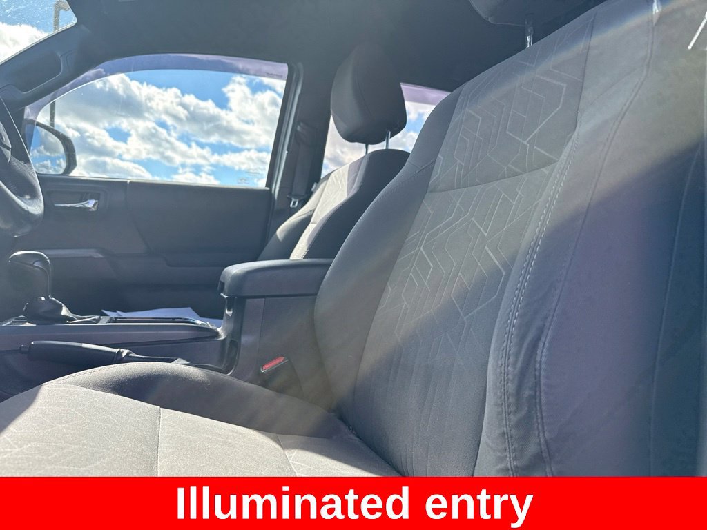 Used 2019 Toyota Tacoma TRD Off-Road w/ Technology Package AWD/4WD image 10