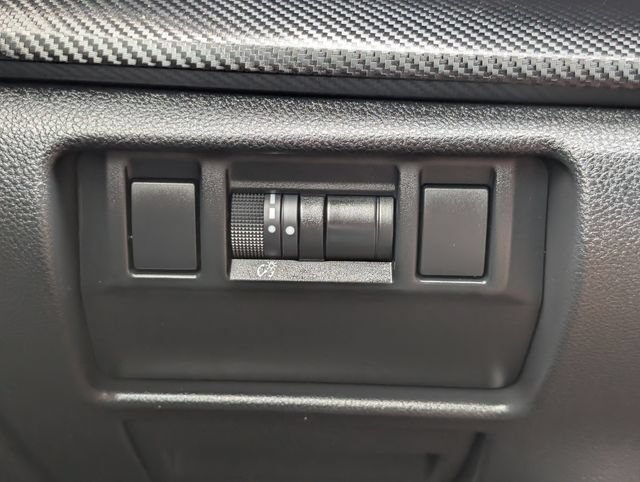 Certified 2024 Subaru Crosstrek 2.0i AWD/4WD image 31