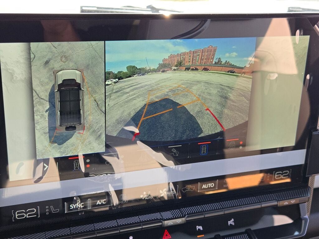 New 2025 GMC Hummer EV 2X image 28