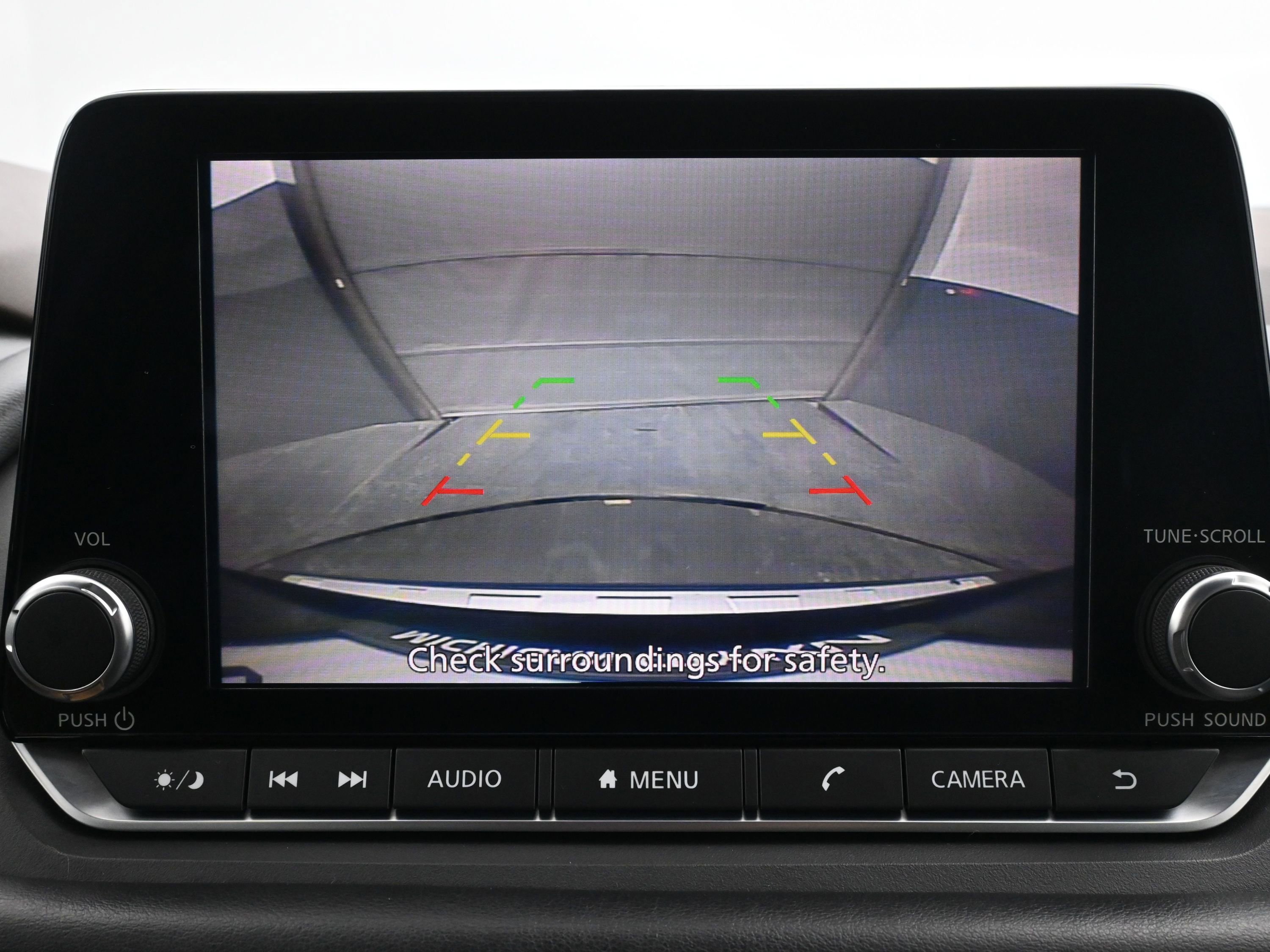 Used 2023 Nissan Rogue SV image 16