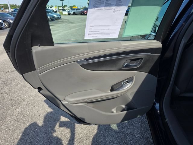 Used 2018 Chevrolet Impala LT w/ LT Convenience Package FWD image 32