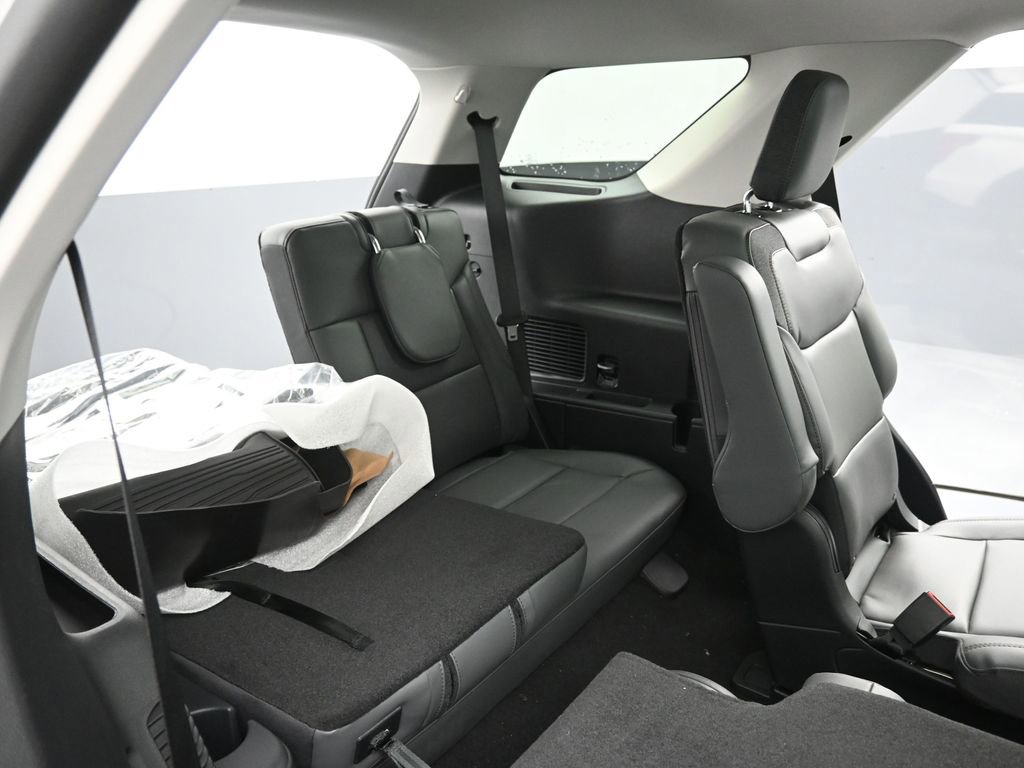 New 2026 Ford Explorer Active image 17