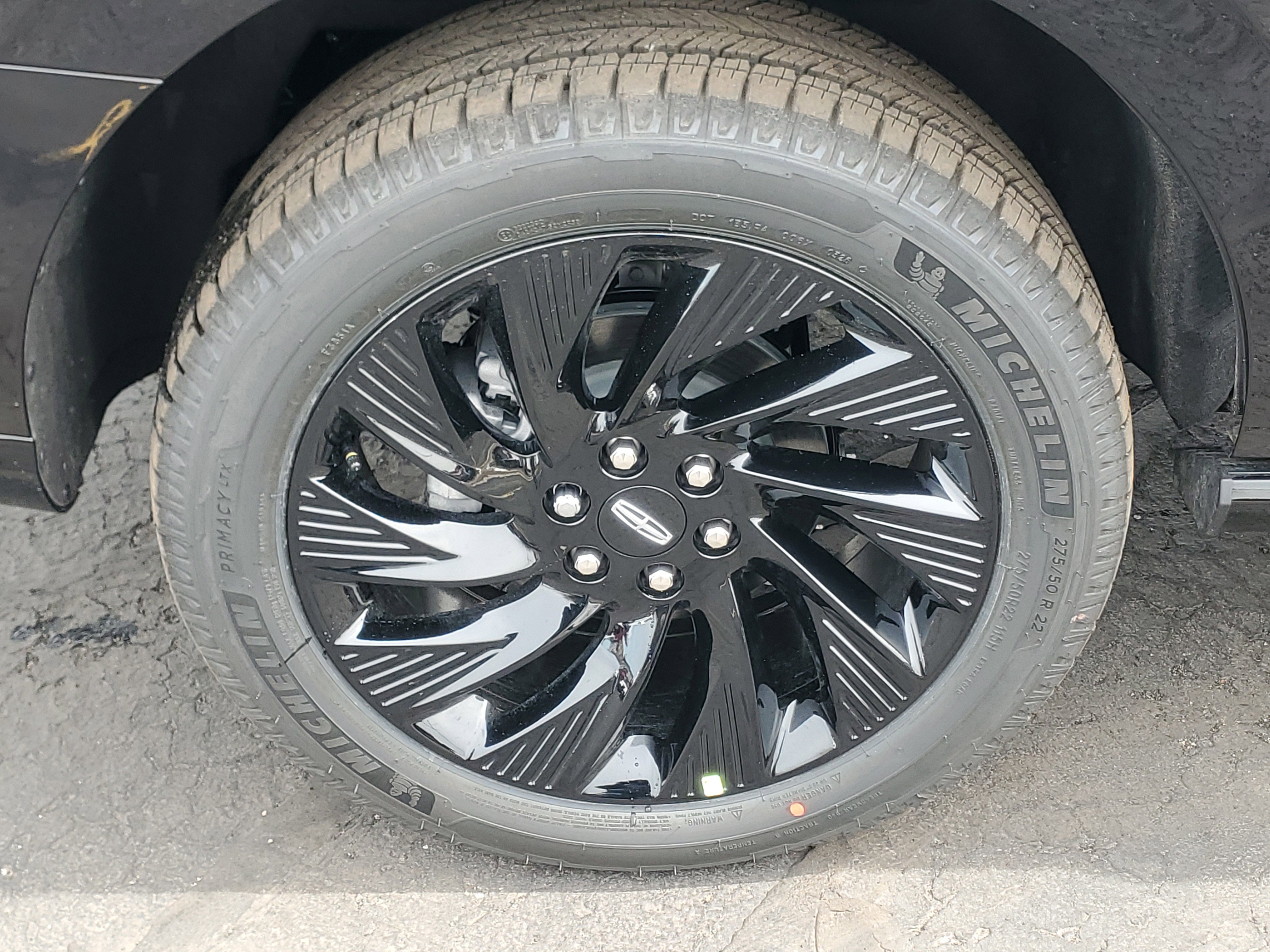 New 2026 Lincoln Navigator Reserve image 5