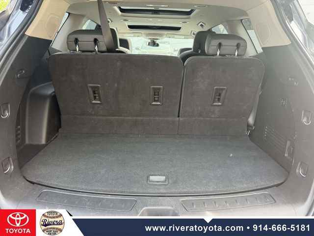 Used 2018 Buick Enclave Premium w/ Experience Buick Package AWD/4WD image 19