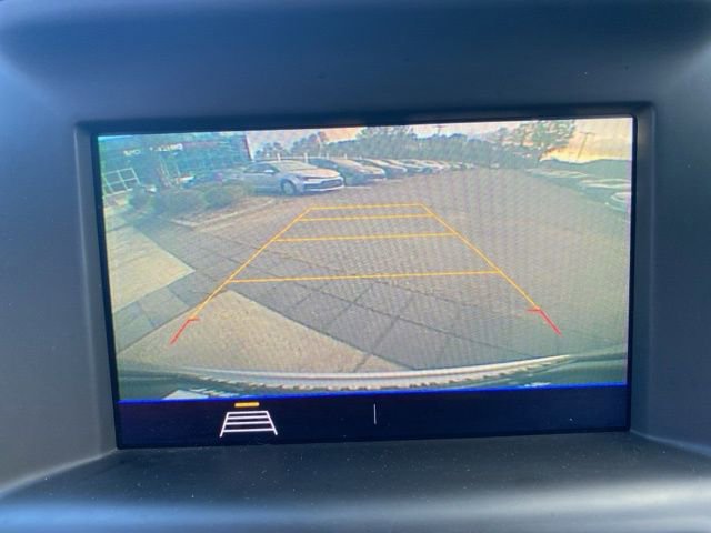 Used 2021 GMC Terrain SLE w/ Driver Convenience Package image 13