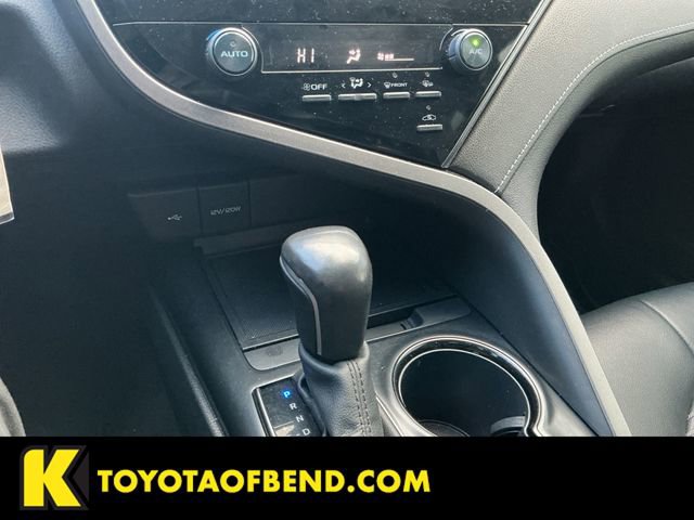 Used 2020 Toyota Camry SE image 21