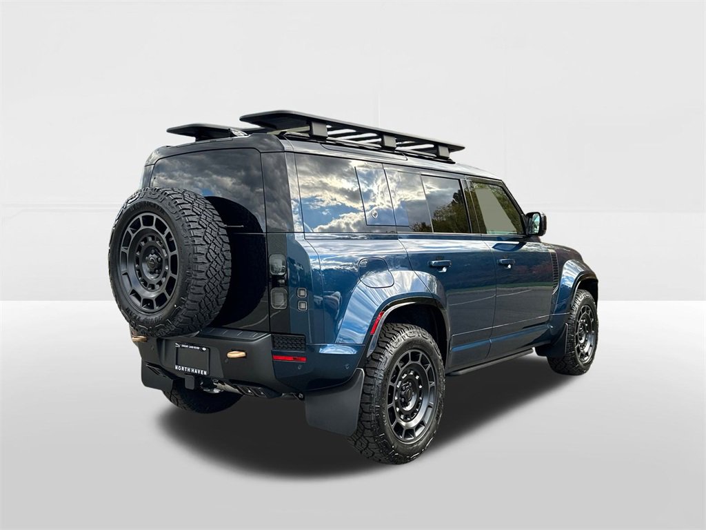 New 2026 Land Rover Defender 110 OCTA image 4