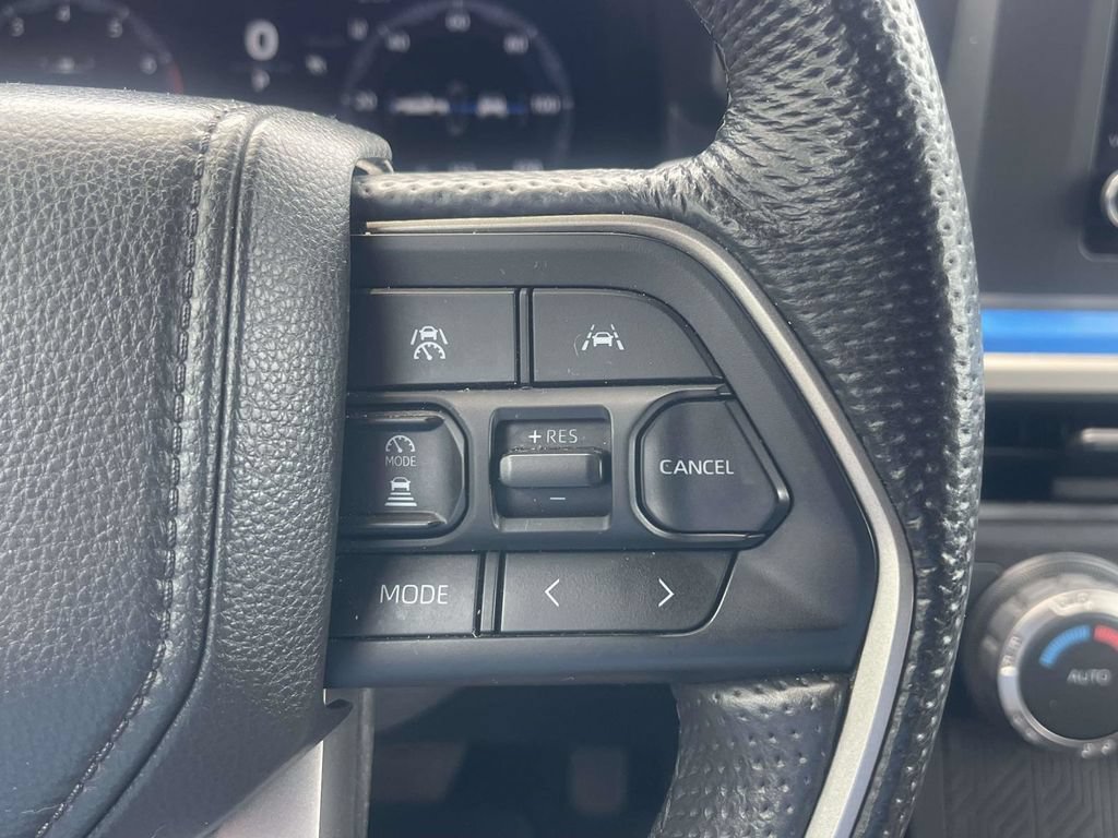 Used 2024 Toyota Tacoma TRD Off-Road AWD/4WD image 25