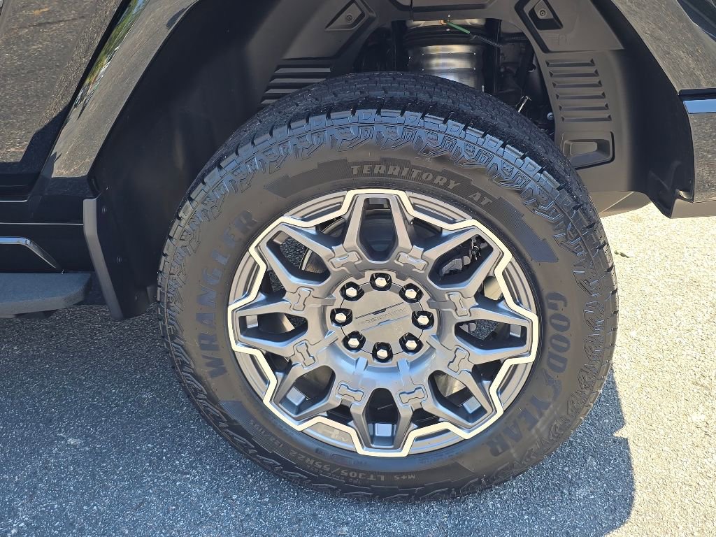 New 2025 GMC Hummer EV 3X image 7