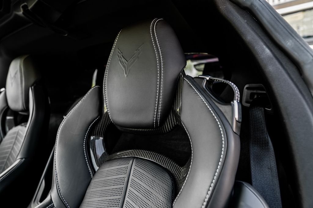 Used 2023 Chevrolet Corvette Stingray Preferred Cpe w/ Engine Appearance Package RWD image 12