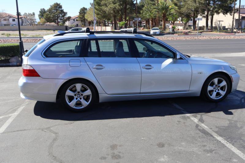 Used 2008 BMW 535xi Wagon w/ Premium Pkg image 8