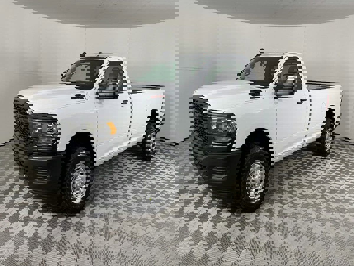 Used 2024 RAM 2500 Big Horn w/ Level 2 Equipment Group