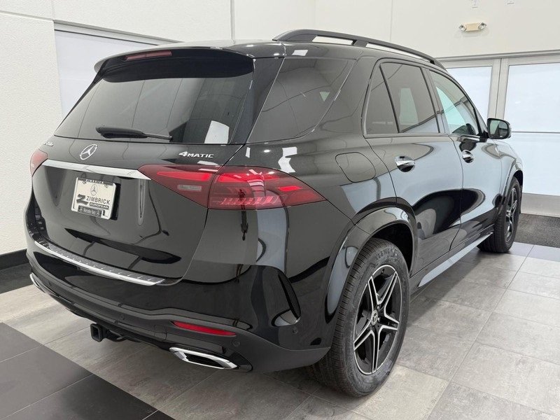 New 2025 Mercedes-Benz GLE 450e 4MATIC image 2