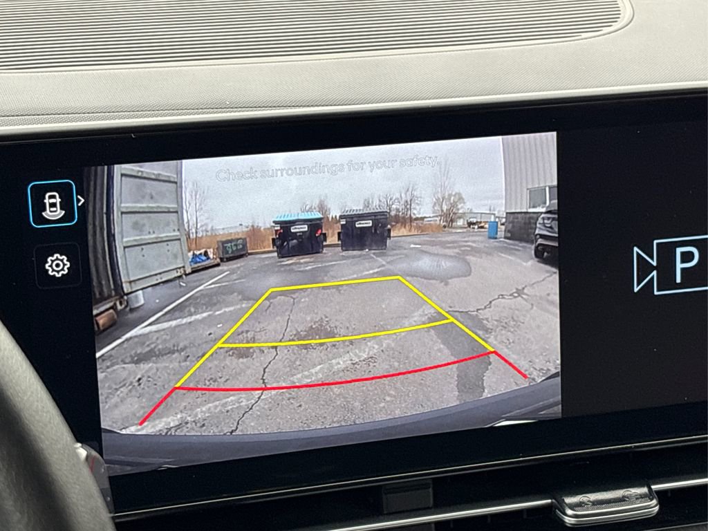 Used 2024 Hyundai Kona SE image 25