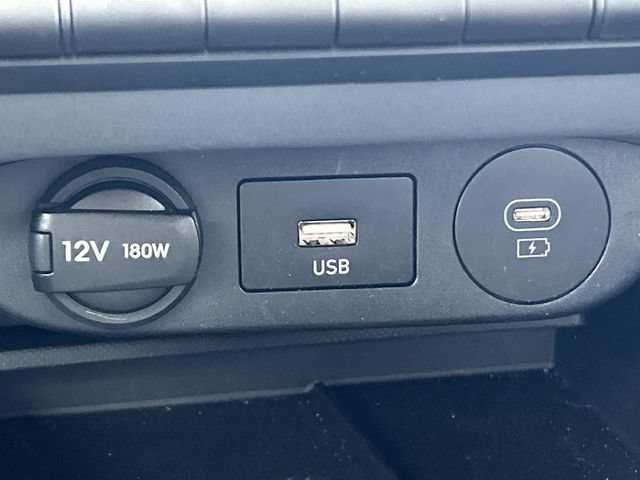 Certified 2025 Hyundai Elantra Sport FWD image 25