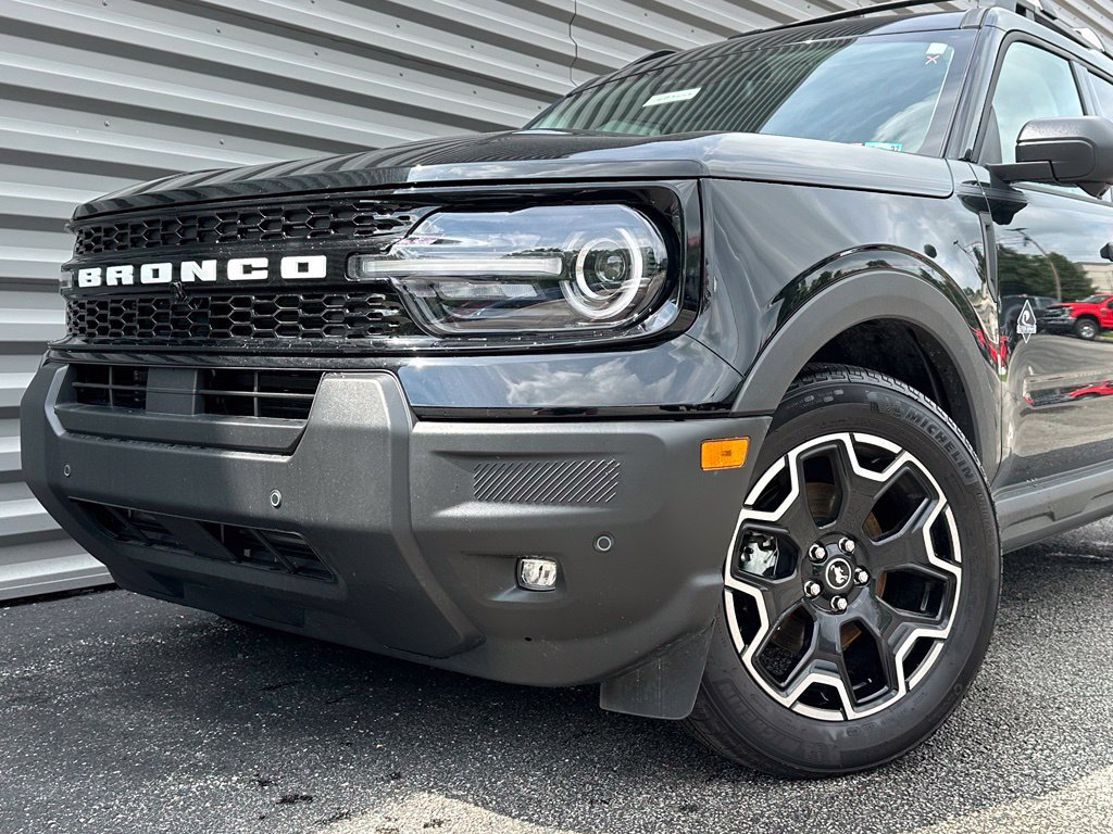 New 2026 Ford Bronco Sport Outer Banks w/ Outer Banks Tech Package+ AWD/4WD image 32