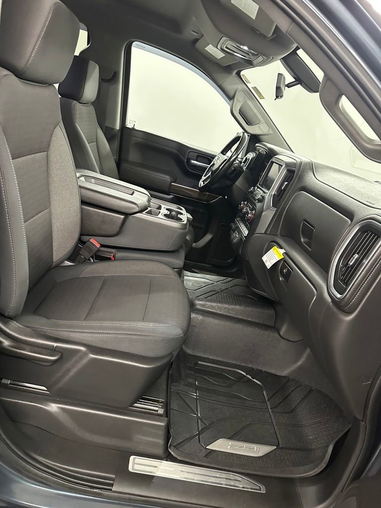 Used 2019 Chevrolet Silverado 1500 LT w/ All-Star Edition image 35