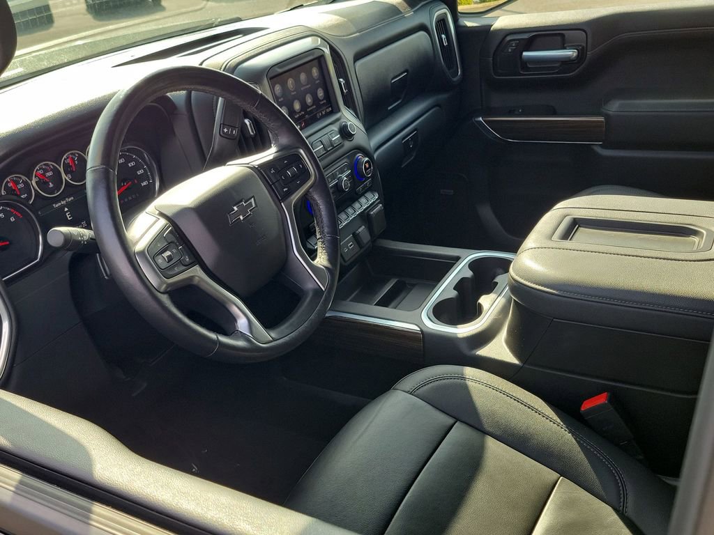 Used 2021 Chevrolet Silverado 1500 LT Trail Boss w/ Convenience Package II image 10