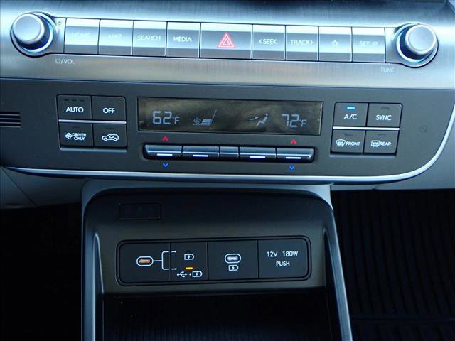 Used 2024 Hyundai Kona SE image 18