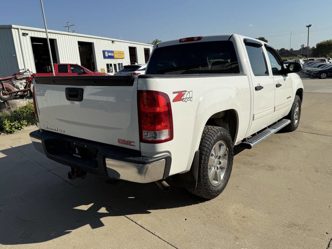 Used 2012 GMC Sierra 1500 SLE w/ Power Tech Package image 9