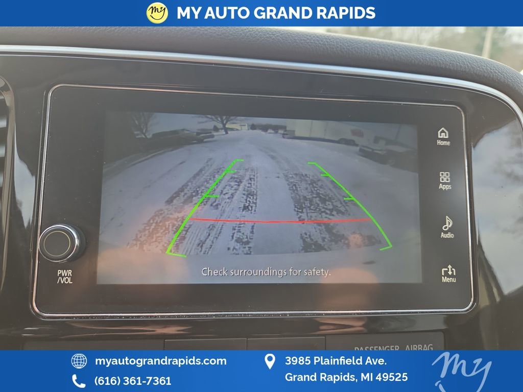Used 2018 Mitsubishi Outlander SEL image 21