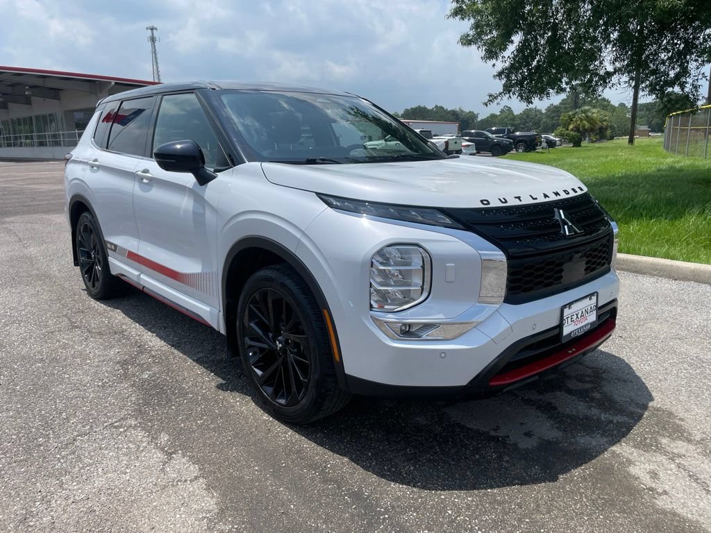 Used 2024 Mitsubishi Outlander Ralliart AWD/4WD video 1