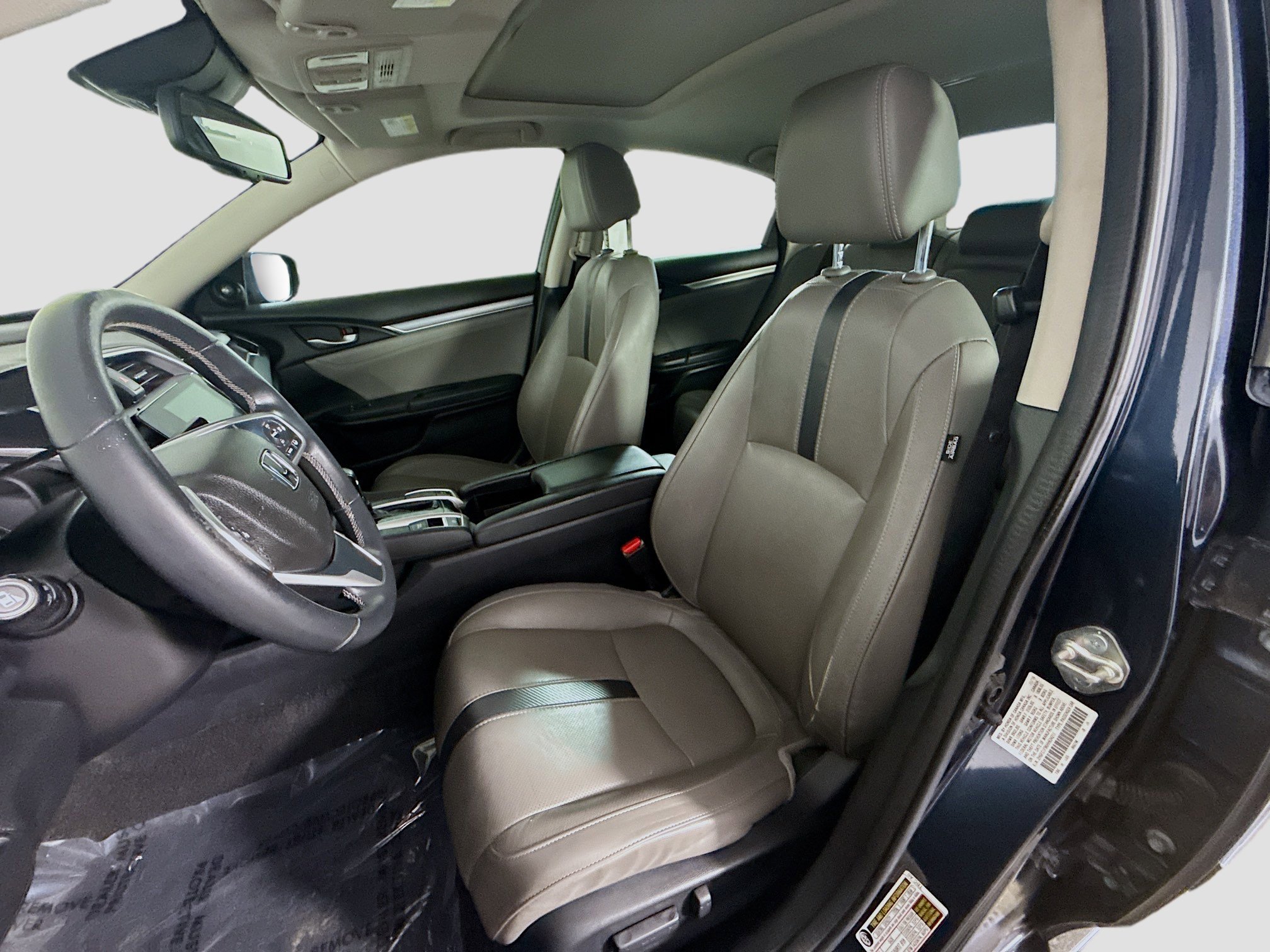 Used 2017 Honda Civic Touring image 22