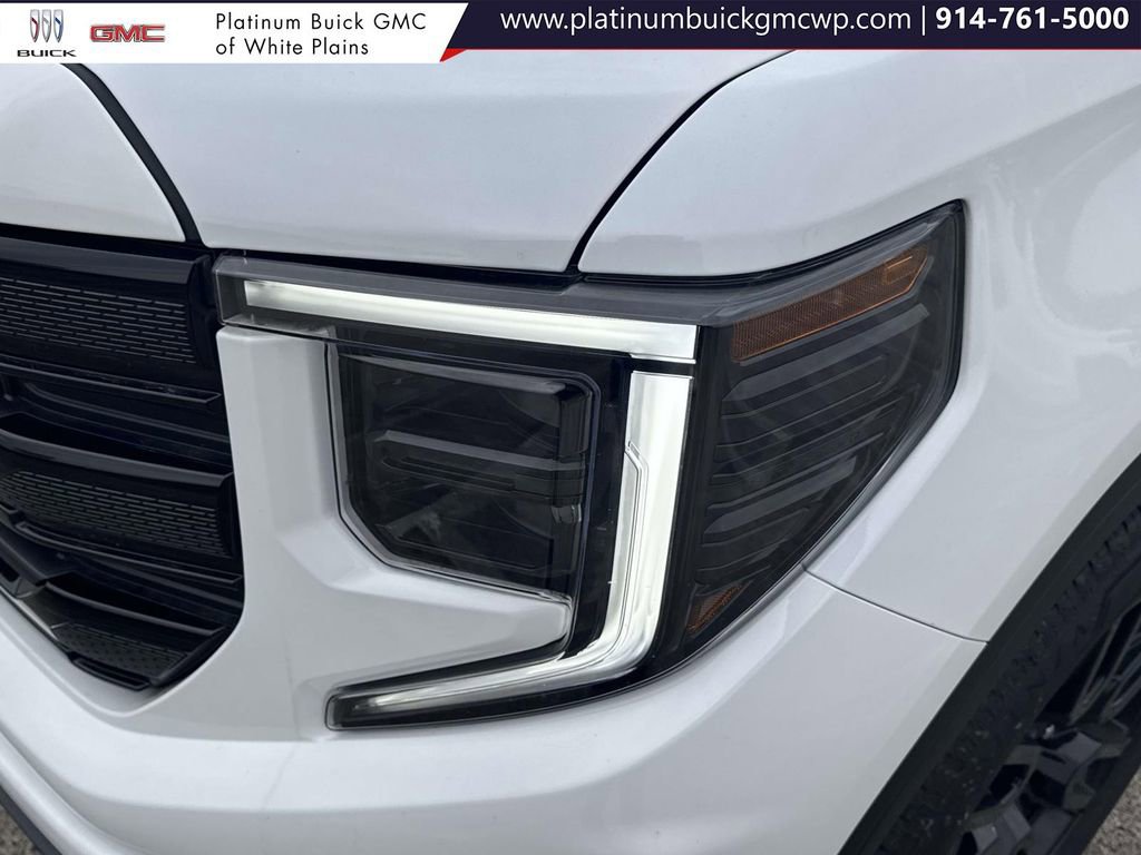 Used 2024 GMC Sierra 1500 Elevation image 9